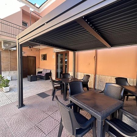 Hotel Le Rose تيفولي تيرمي المظهر الخارجي الصورة