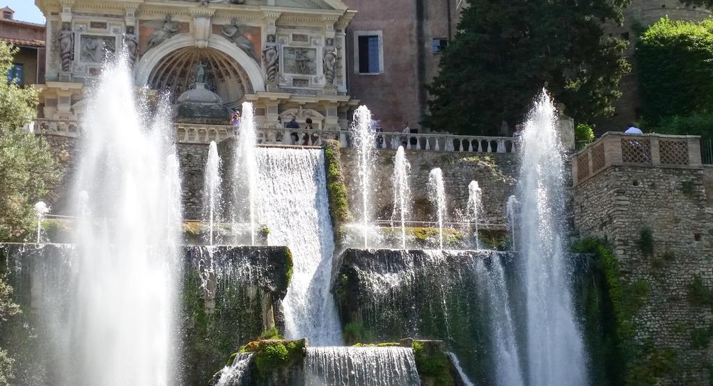 Hotel Le Rose تيفولي تيرمي المظهر الخارجي الصورة